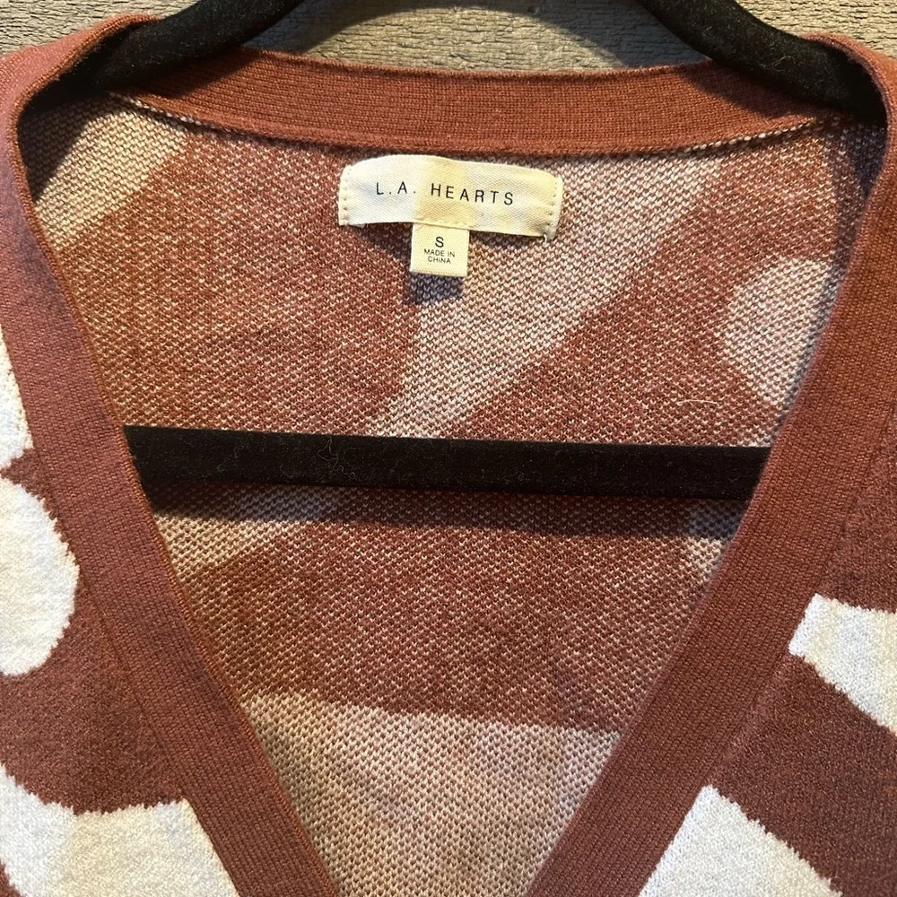 L.A. Hearts soft hippie swirl cognac and cream cropped cardigan size small - Picture 4 of 5